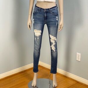KanCan Distressed Skinny Jeans in Blue size 26